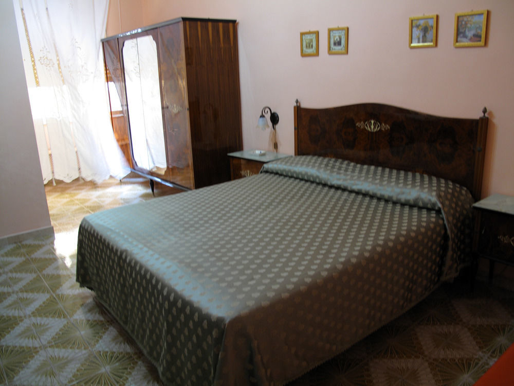 Il Mandorlo Bed and Breakfast Agrigento Exteriör bild